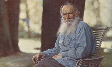 Lev Tolstoj, voce dell’internazionalismo