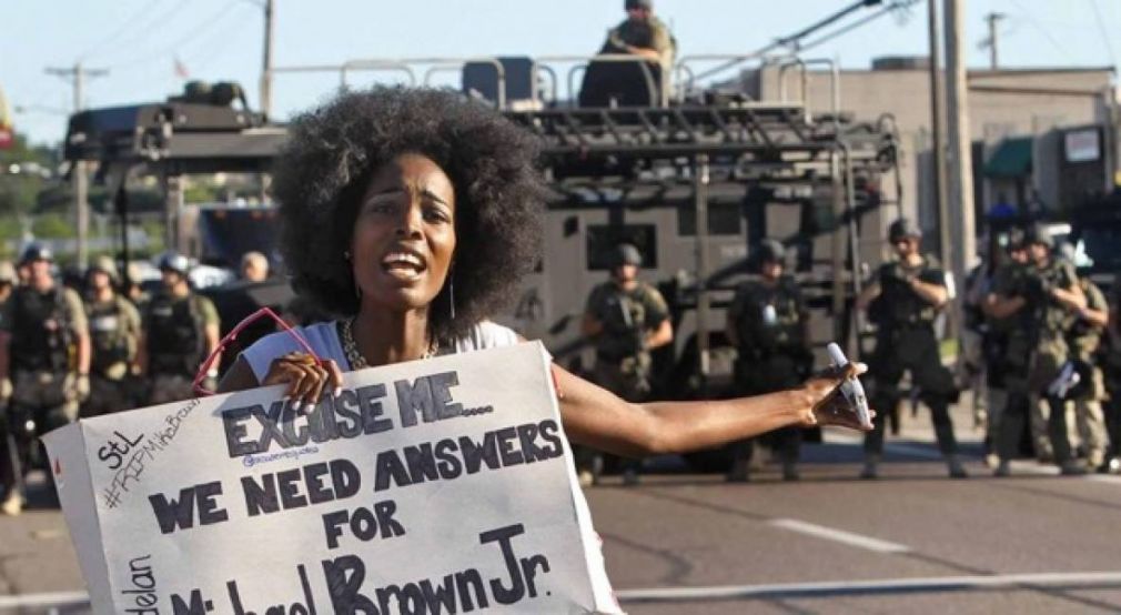 Il razzismo dei poliziotti copre la repressione sistemica di 38 milioni di afroamericani