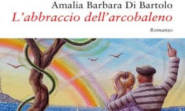 Le esperienze multicolori della vita formano un arcobaleno che abbraccia