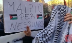 Nella giornata della memoria i sostenitori dei partigiani scendono in piazza contro il genocidio in Palestina
