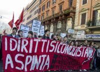 La sinistra antiliberista e anticapitalista batte un colpo
