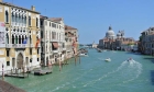 Sotto il mito, nulla?