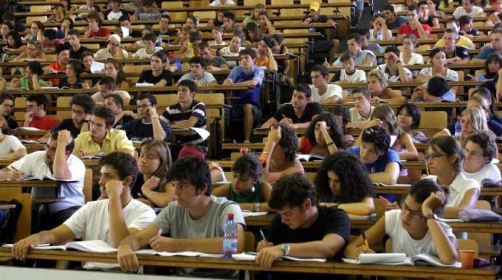 L&#039;Università, la ricerca e il compito dei comunisti