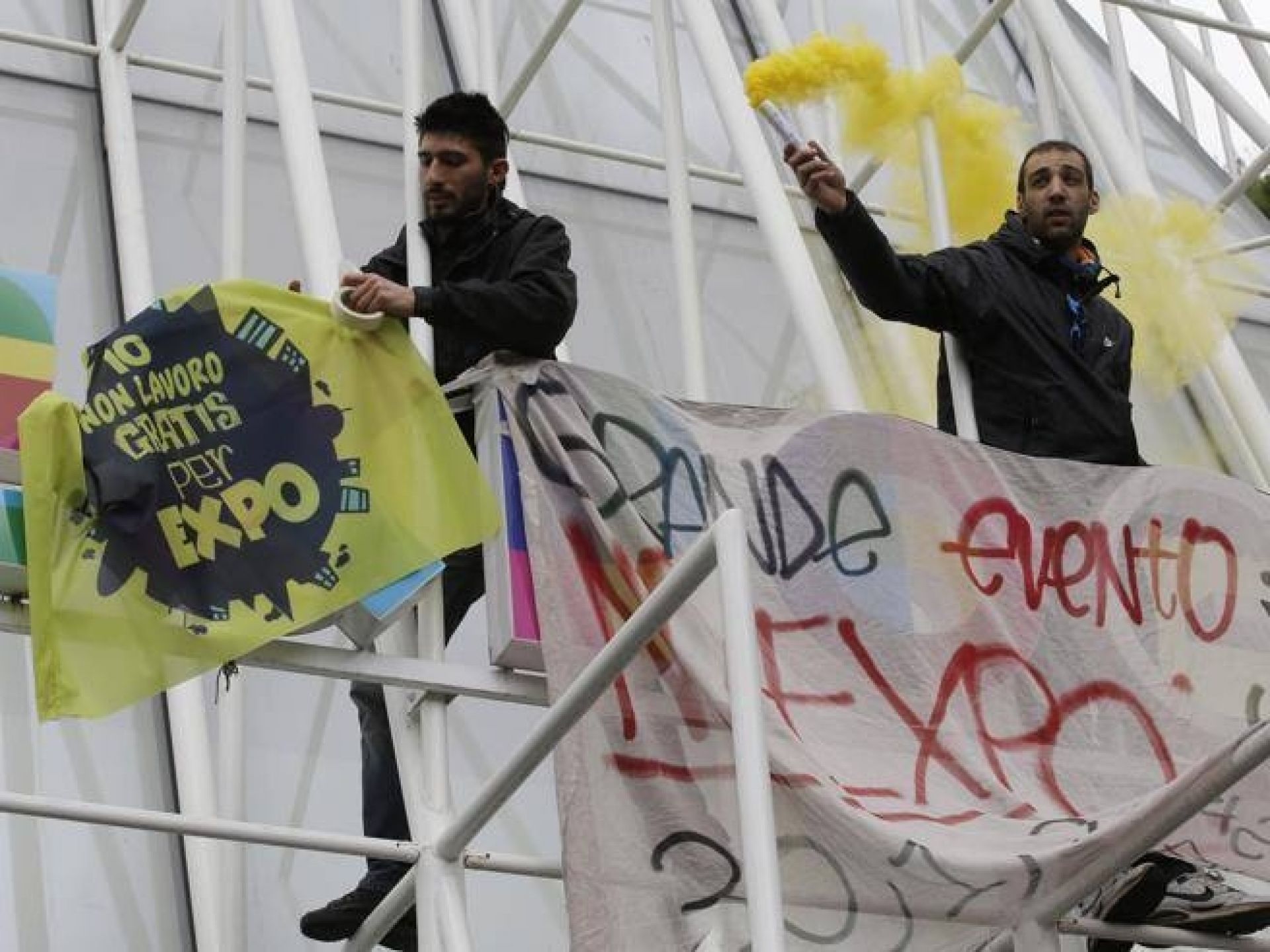 La "buona" amministrazione di Pisapia: borghese e non di sinistra