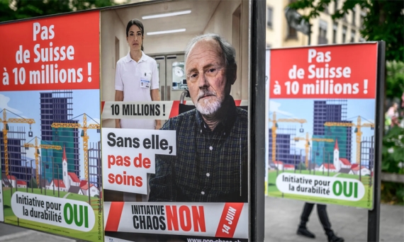 La Svizzera respinge il tetto demografico dell’UDC: il No della sinistra marxista alla guerra tra poveri