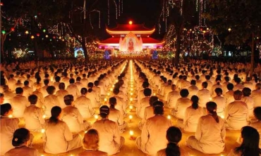 La grande foresta delle credenze religiose del Vietnam