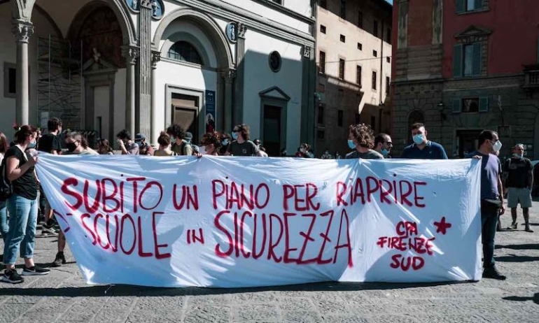 La scuola nelle piazze