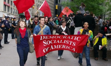 Chi sono i Socialisti Democratici d’America? Intervista ad Annie Levin