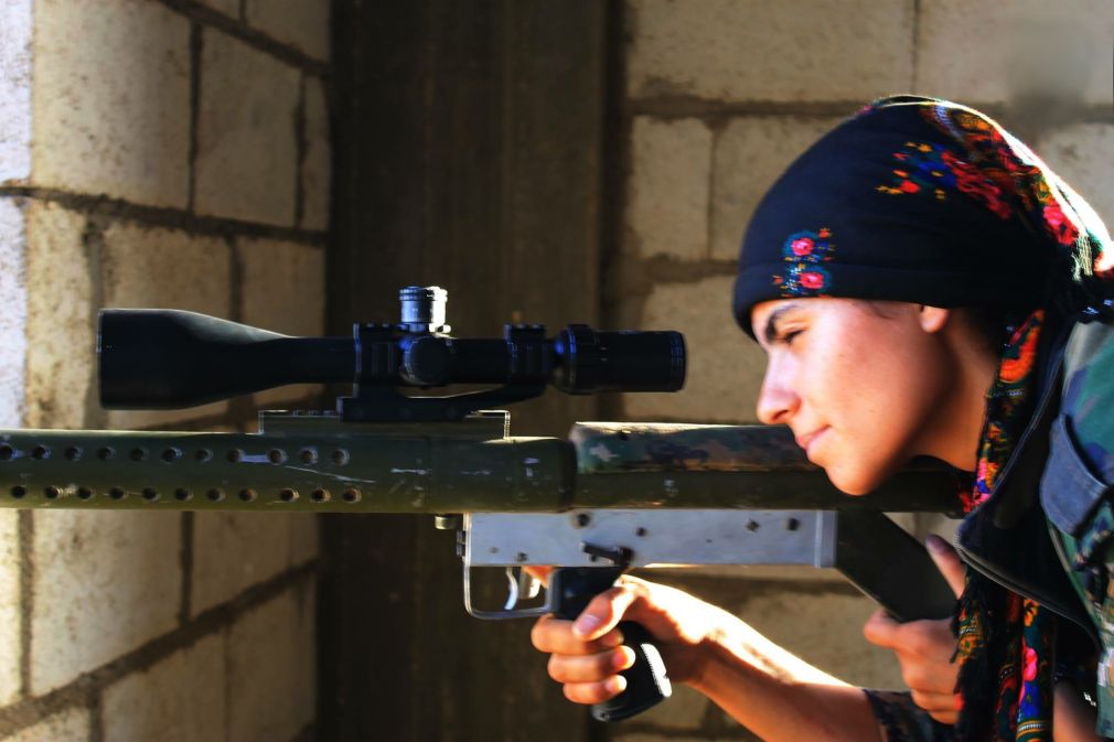 Rojava, le donne curde contro il patriarcato e il capitalismo