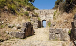 Melisso, l’Uno-tutto e la parvenza del molteplice