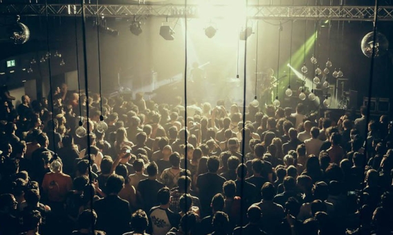 IA, lavoro e capitale: la nuova frontiera dello sfruttamento