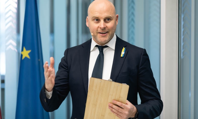 La vittoria di Kulbergs in Lettonia e il laboratorio baltico della nuova russofobia europea
