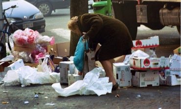 I consumi familiari in calo sono una spia della crisi